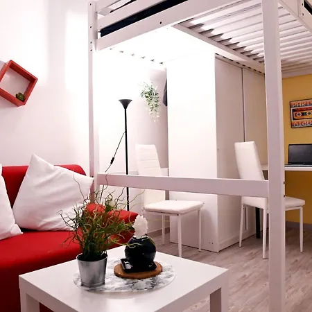 Guest House Lucca * Milano